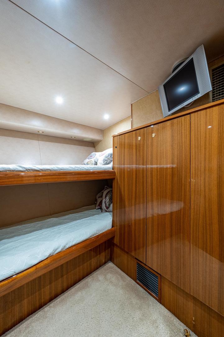 Viking-74 Convertible 2005-Reel Estate Boca Raton-Florida-United States-Guest Stateroom-3698343 | Thumbnail