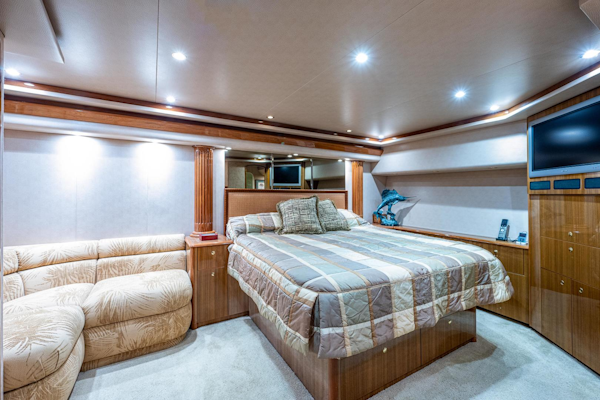 Viking-74 Convertible 2005-Reel Estate Boca Raton-Florida-United States-Master Stateroom-3698186