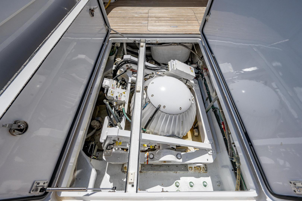 Viking-74 Convertible 2005-Reel Estate Boca Raton-Florida-United States-Cockpit-3698369