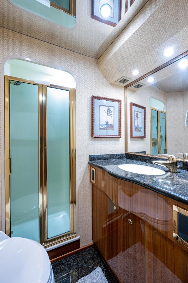 Viking-74 Convertible 2005-Reel Estate Boca Raton-Florida-United States-Head-3698344