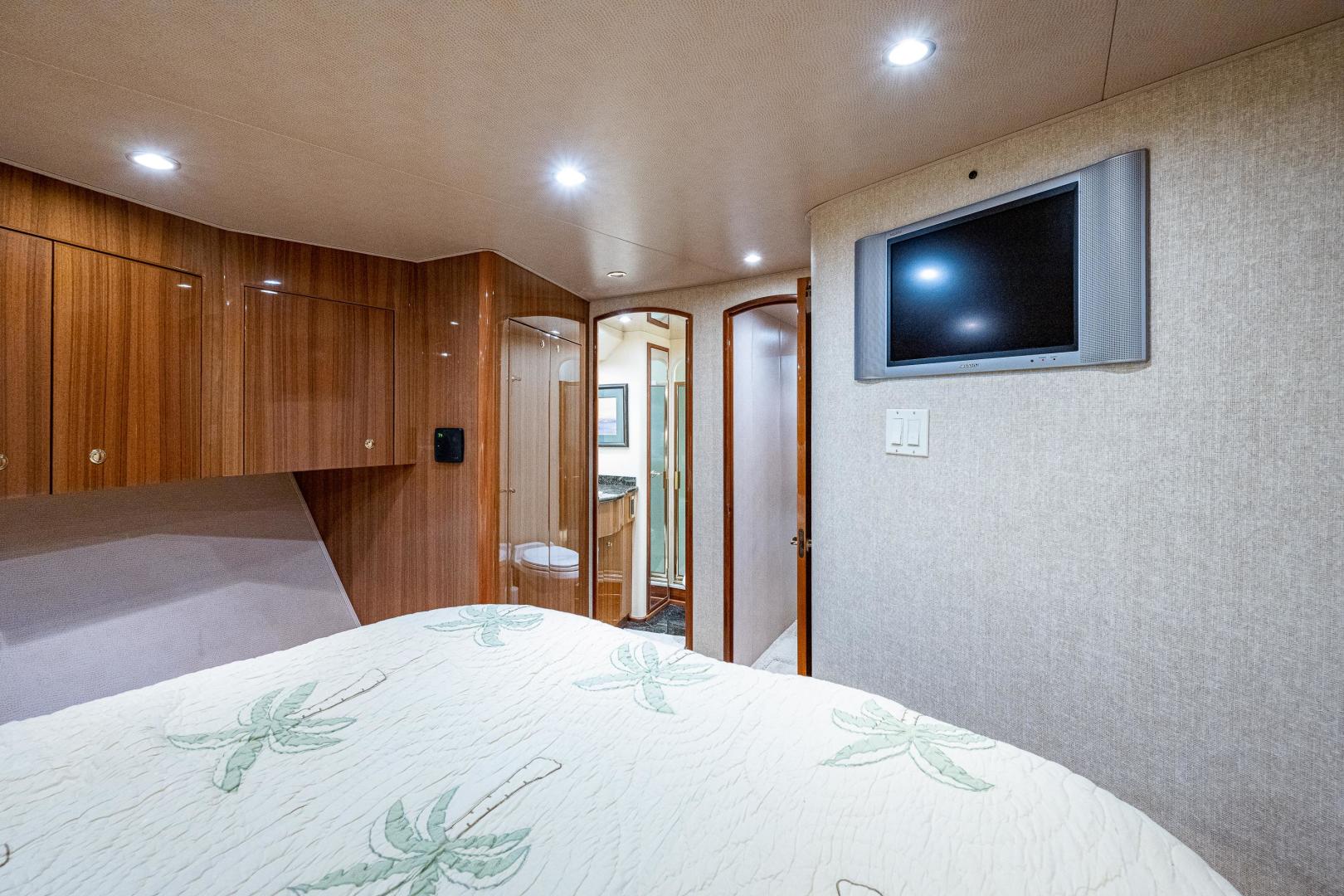 Viking-74 Convertible 2005-Reel Estate Boca Raton-Florida-United States-Forward Stateroom-3698335 | Thumbnail