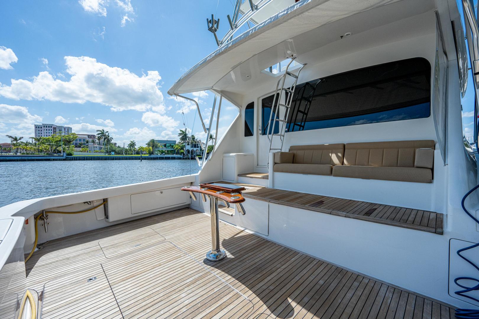 Viking-74 Convertible 2005-Reel Estate Boca Raton-Florida-United States-Cockpit-3698367 | Thumbnail
