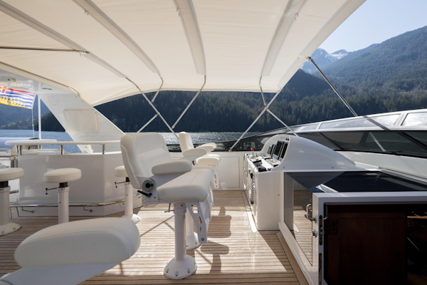 Crescent 2000-REPOSADO Vancouver-British Columbia-Canada-SUN DECK HELM-3698858