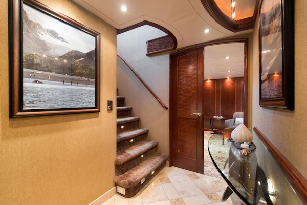 Crescent 2000-REPOSADO Vancouver-British Columbia-Canada-LOWER DECK FOYER-3698846