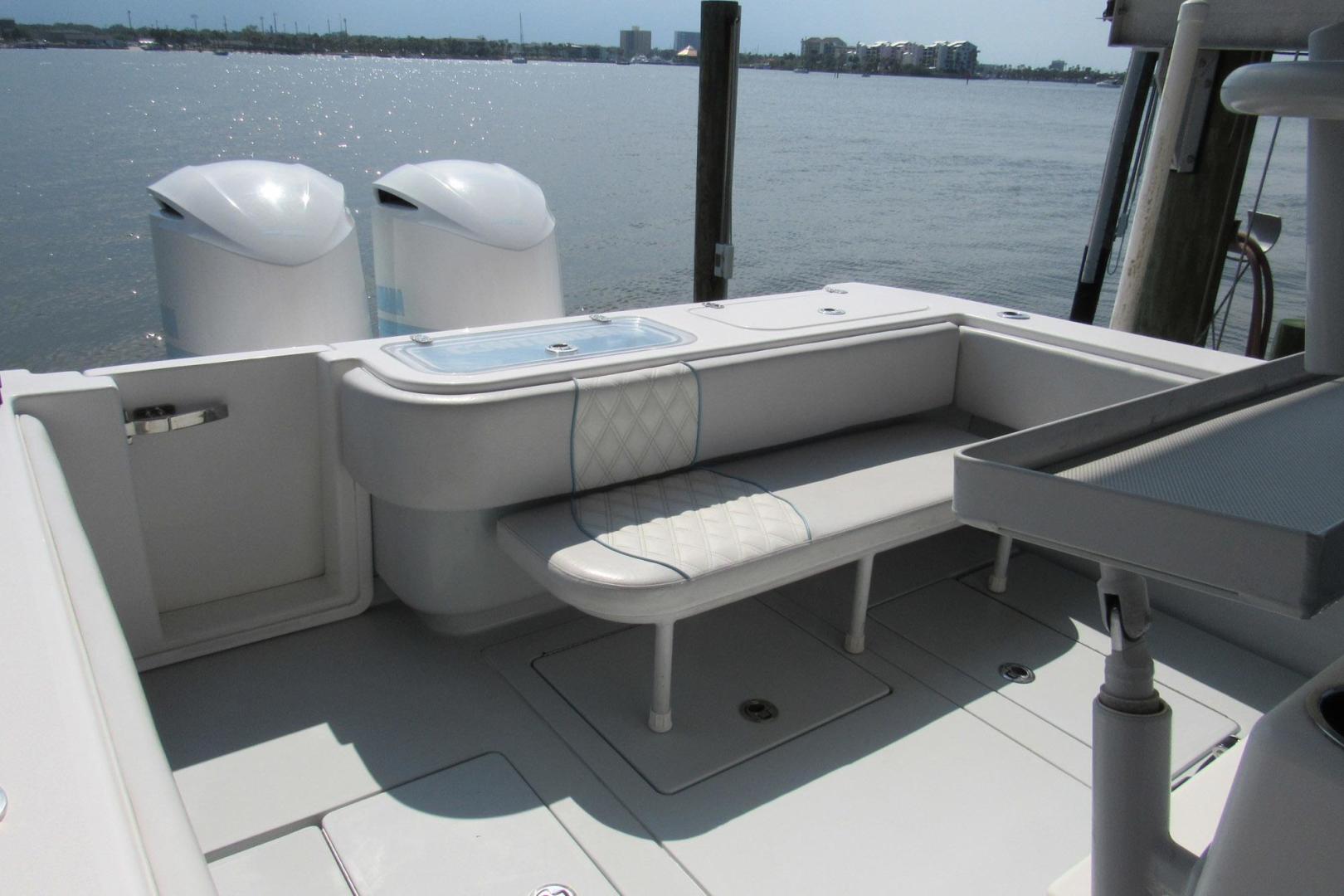Contender-32 ST 2017-Fandango II South Daytona-Florida-United States-3714832 | Thumbnail