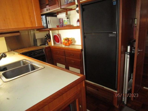 Kadey-Krogen-36 Manatee 1986-Eltinar Waterford-New York-United States-36 Kadey-Krogen galley1-3706705