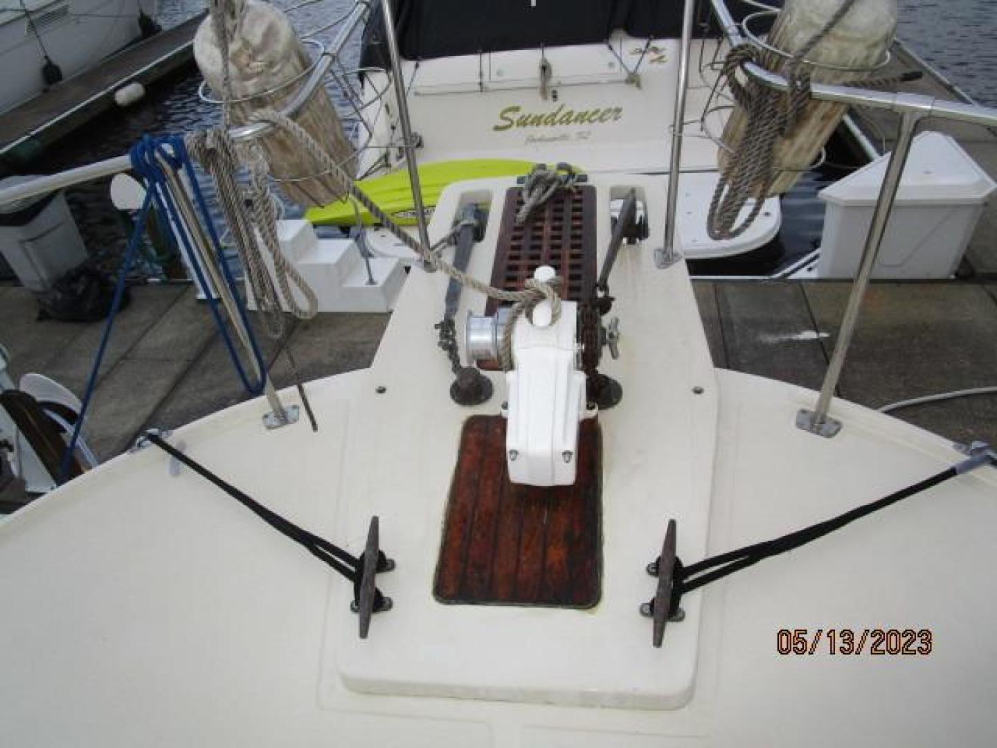 Kadey-Krogen-36 Manatee 1986-Eltinar Waterford-New York-United States-36 Kadey-Krogen anchor windlass-3706692 | Thumbnail