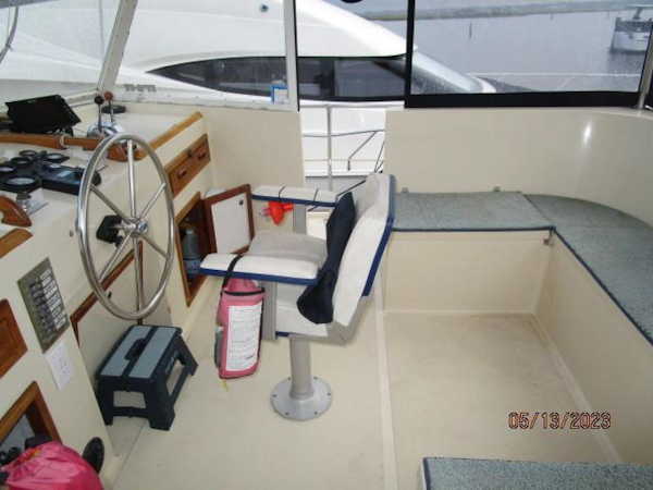 Kadey-Krogen-36 Manatee 1986-Eltinar Waterford-New York-United States-36 Kadey-Krogen flybridge starboard-3706701