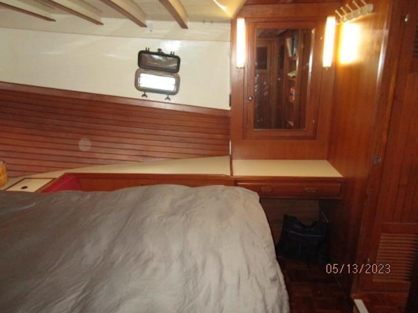 Kadey-Krogen-36 Manatee 1986-Eltinar Waterford-New York-United States-36 Kadey-Krogen master stateroom starboard-3706728