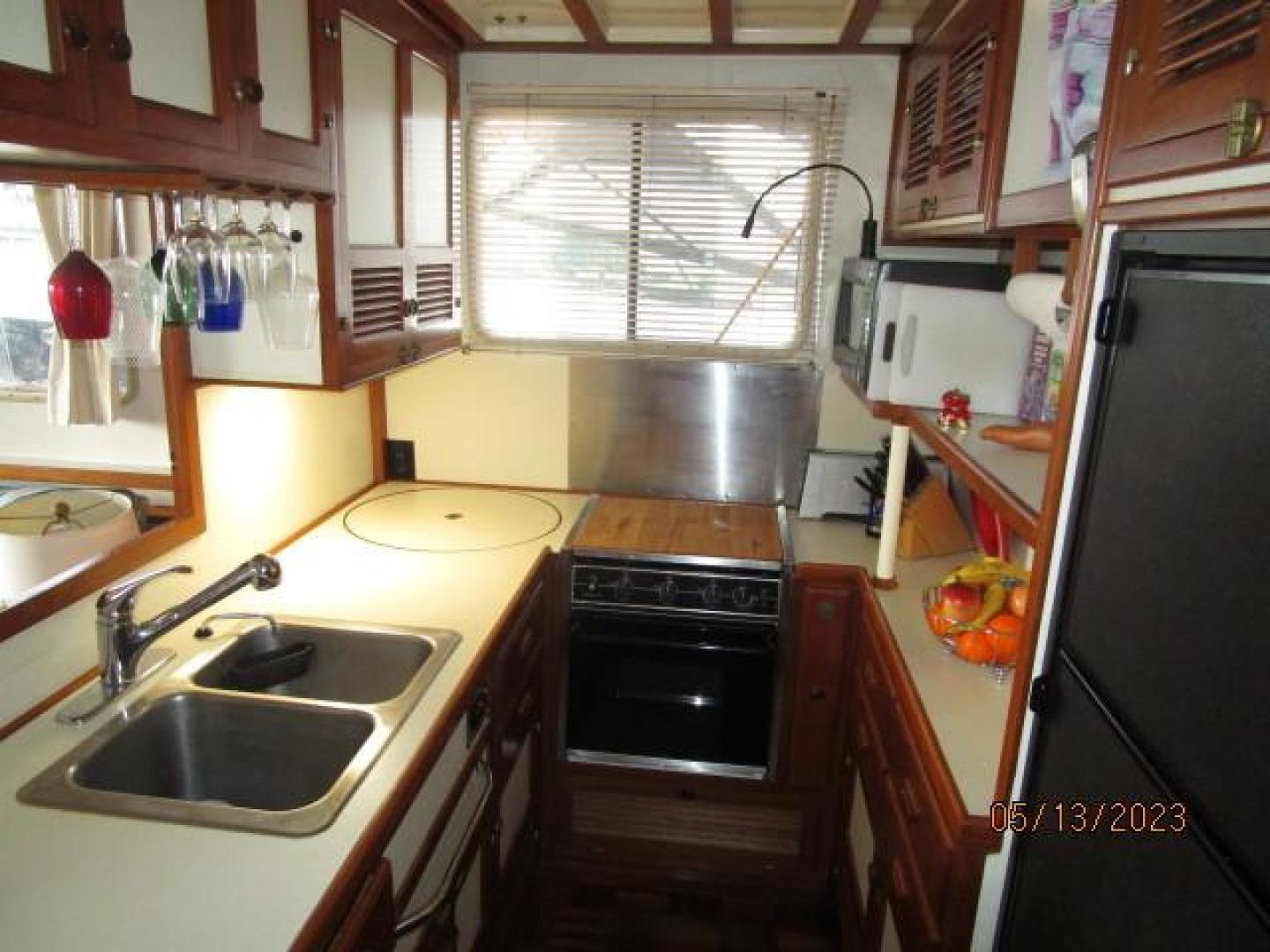 Kadey-Krogen-36 Manatee 1986-Eltinar Waterford-New York-United States-36 Kadey-Krogen galley2-3706706 | Thumbnail