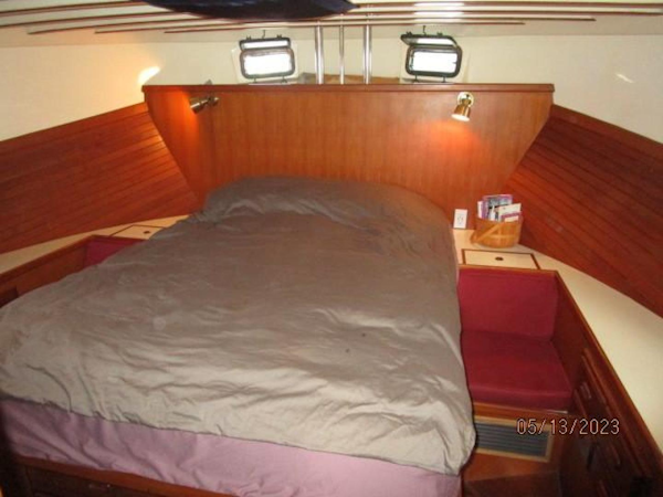 Kadey-Krogen-36 Manatee 1986-Eltinar Waterford-New York-United States-36 Kadey-Krogen master stateroom-3706725