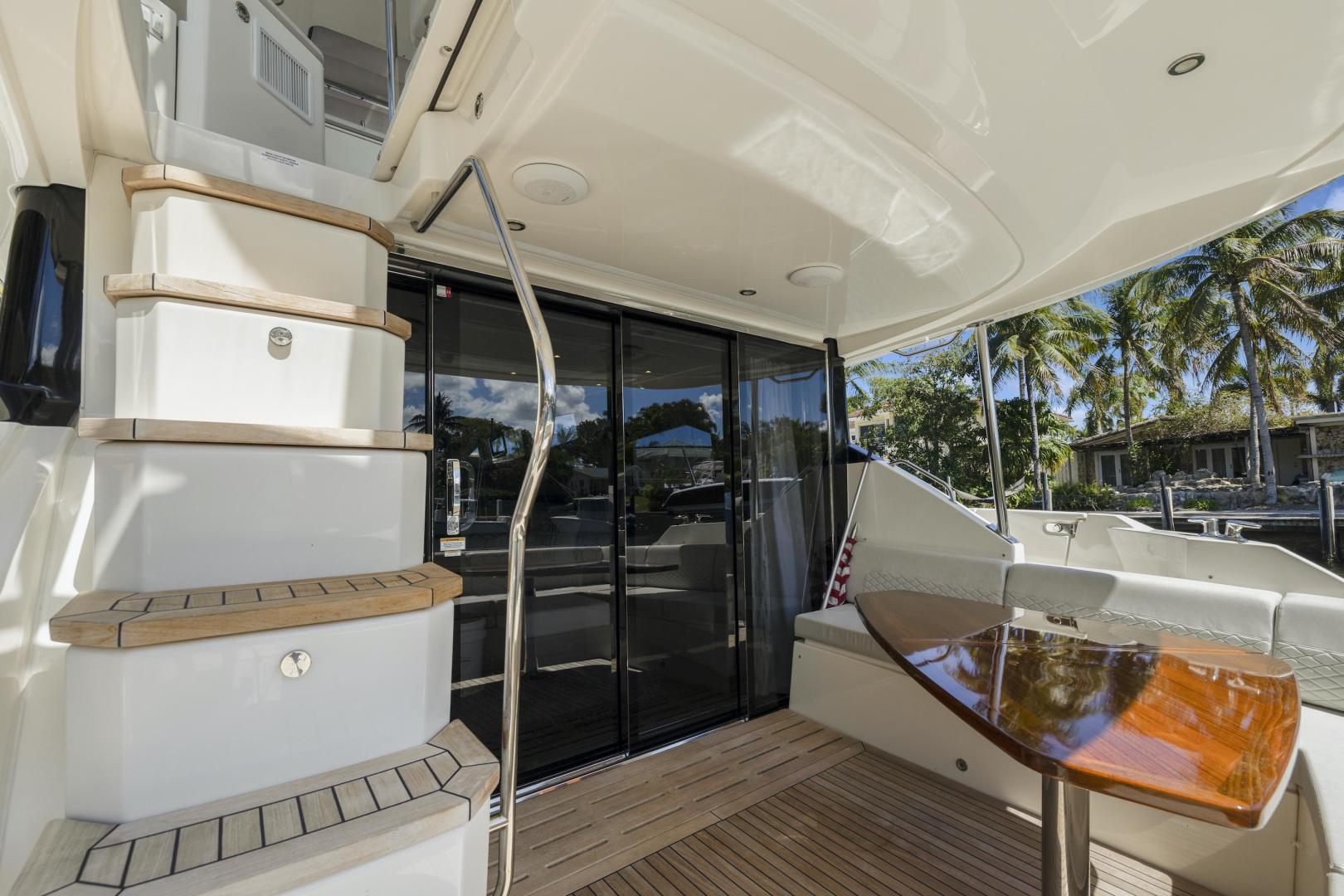 Sea Ray-L590 Fly 2018 -Lighthouse Point-Florida-United States-3710304 | Thumbnail