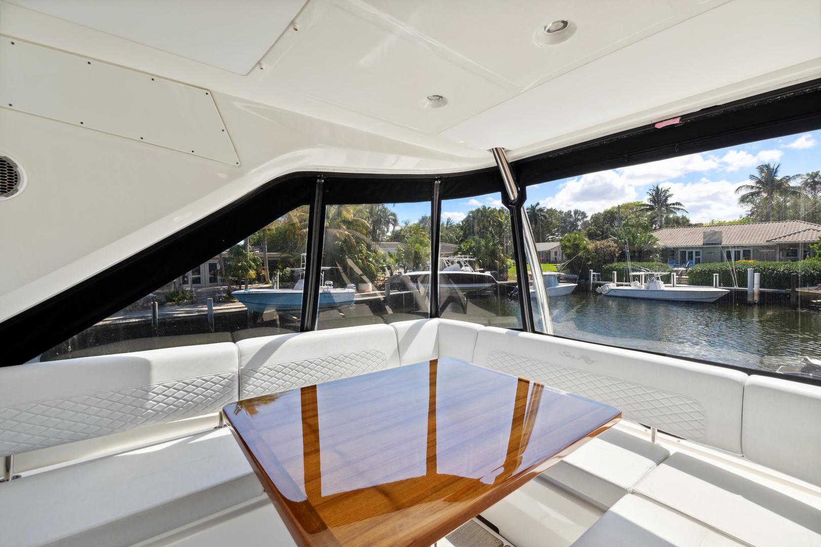 Sea Ray-L590 Fly 2018 -Lighthouse Point-Florida-United States-3710301 | Thumbnail