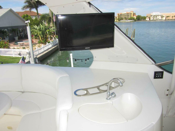 Carver-560 Voyager 2006-MINNOW Treasure Island-Florida-United States-3727418