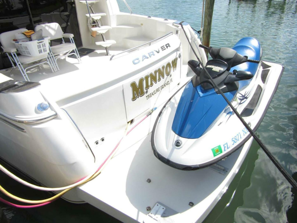 Carver-560 Voyager 2006-MINNOW Treasure Island-Florida-United States-3727425