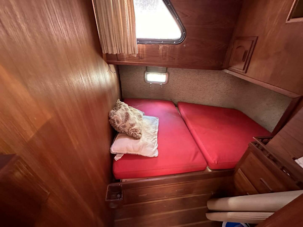 Cooper-416 1981-Redcoat Sequim-Washington-United States-3735039