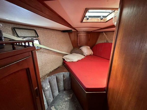 Cooper-416 1981-Redcoat Sequim-Washington-United States-3735036
