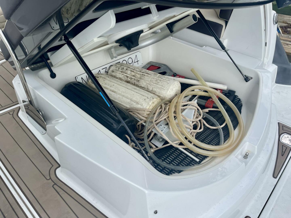 Monterey-335 Sport Yacht 2016 -Miami-Florida-United States-3735487