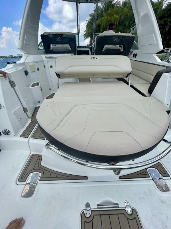 Monterey-335 Sport Yacht 2016 -Miami-Florida-United States-3735472