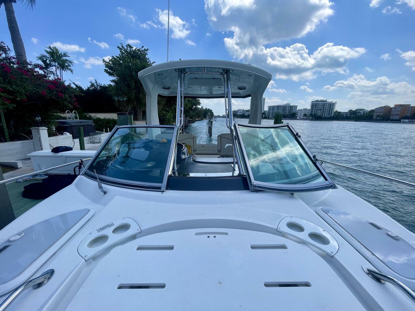 Monterey-335 Sport Yacht 2016 -Miami-Florida-United States-3735474 | Thumbnail