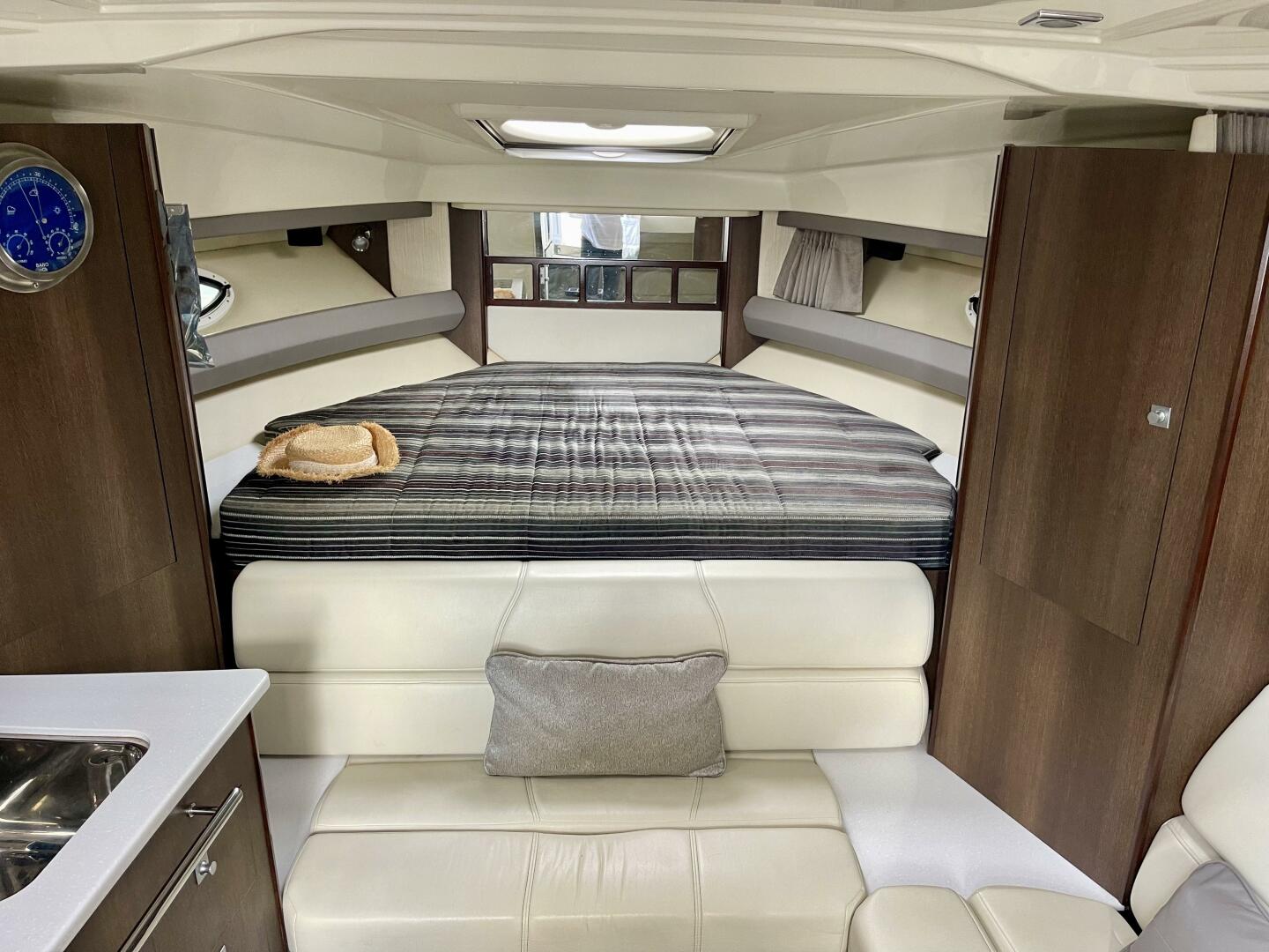 Monterey-335 Sport Yacht 2016 -Miami-Florida-United States-3735494 | Thumbnail