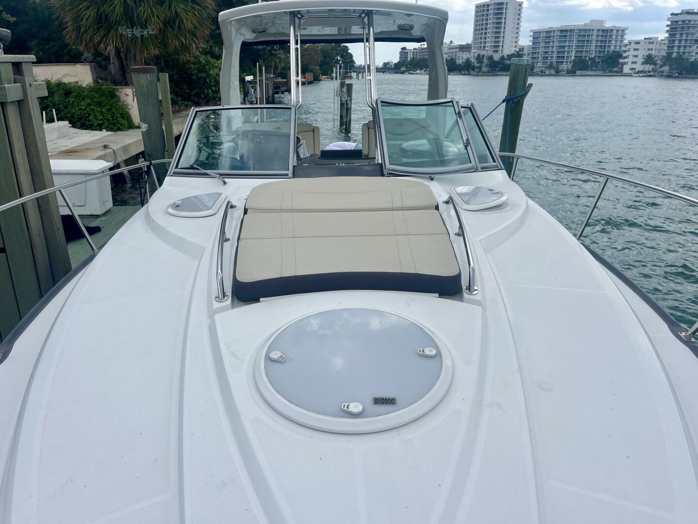 Monterey-335 Sport Yacht 2016 -Miami-Florida-United States-3735473 | Thumbnail