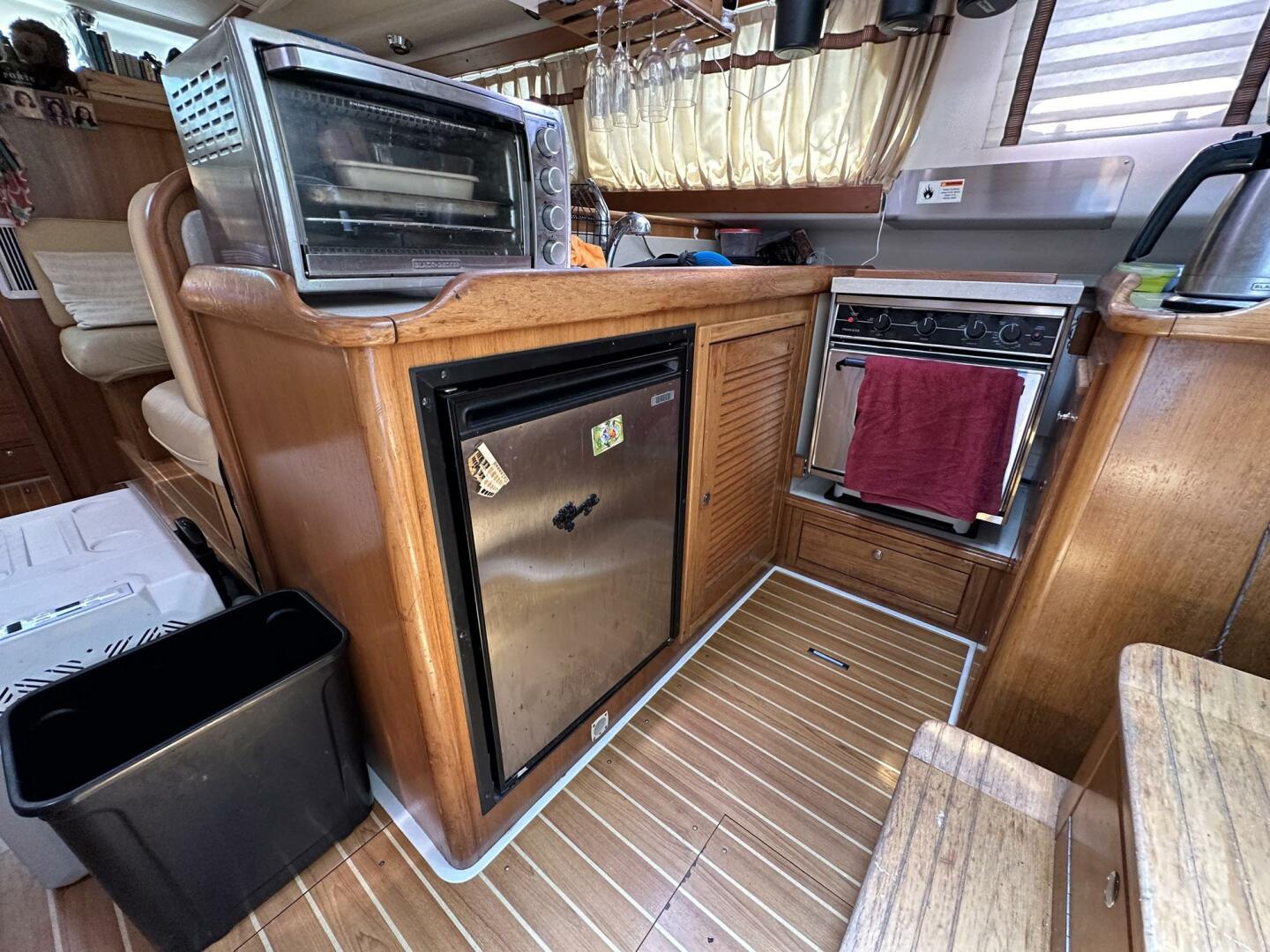 Catalina-440 Deck Salon 2008-Sea Sloth Stuart-Florida-United States-3735604 | Thumbnail