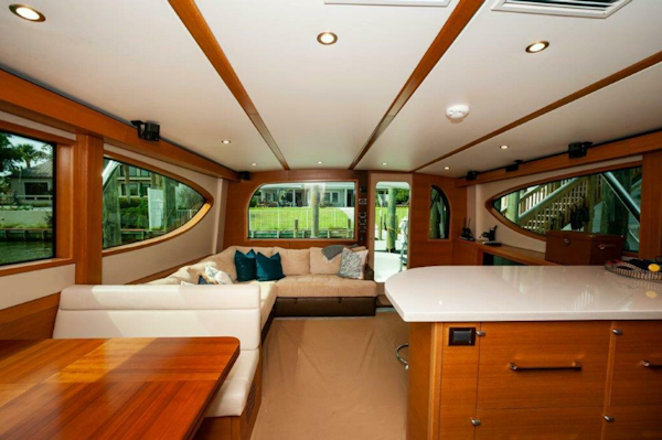 Hatteras-GT60 2016-KNOT on CALL Destin-Florida-United States-2016 Hatteras GT60  KNOT ON CALL  Salon-3748466
