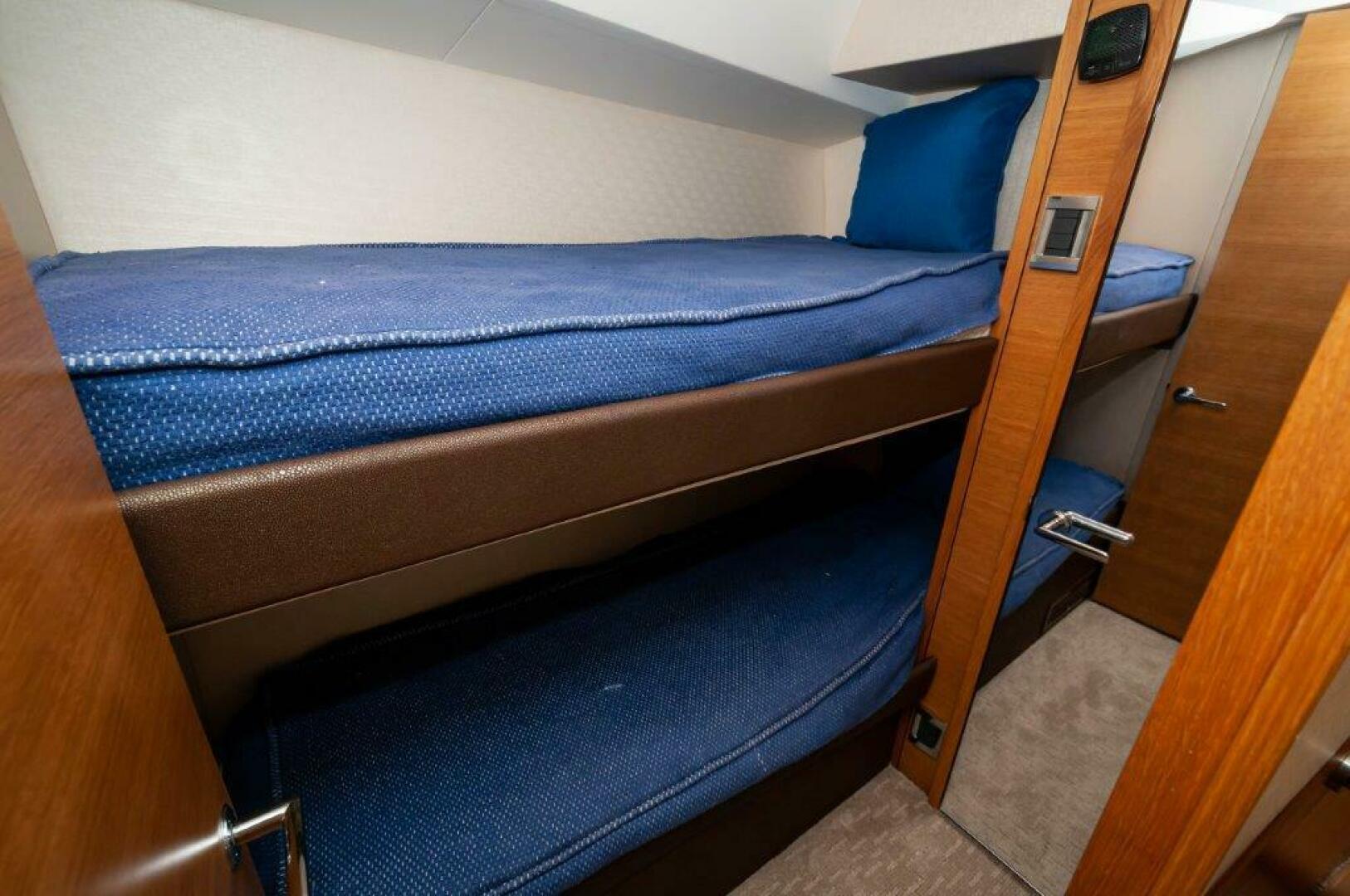 Hatteras-GT60 2016-KNOT on CALL Destin-Florida-United States-2016 Hatteras GT60  KNOT ON CALL  Aft Bunkroom-3748484 | Thumbnail