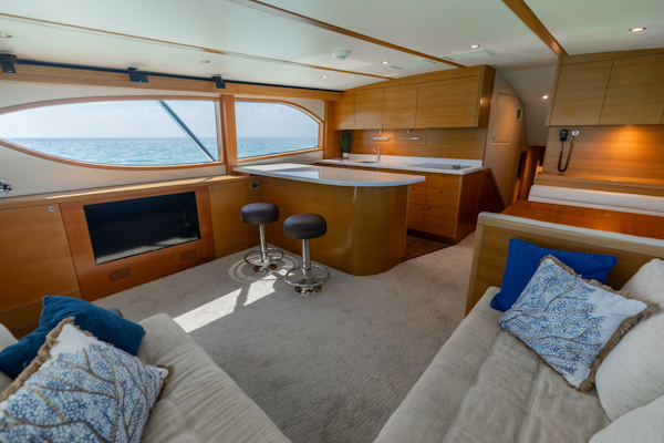 Hatteras-GT60 2016-KNOT on CALL Destin-Florida-United States-2016 Hatteras GT60  KNOT ON CALL  Salon 1-3858098