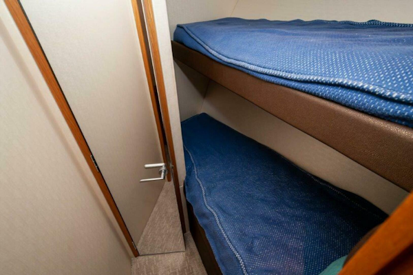 Hatteras-GT60 2016-KNOT on CALL Destin-Florida-United States-2016 Hatteras GT60  KNOT ON CALL  FWD Bunkroom 2-3748485