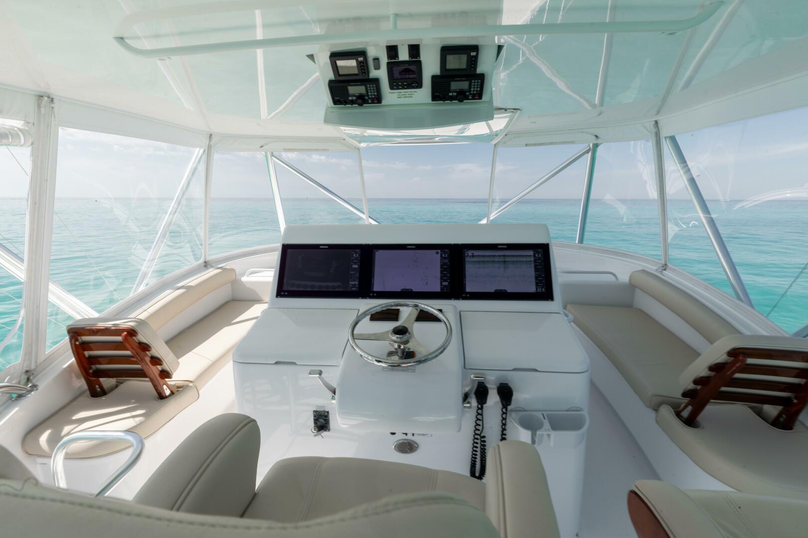 Hatteras-GT60 2016-KNOT on CALL Destin-Florida-United States-2016 Hatteras GT60  KNOT ON CALL  Helm-3858074 | Thumbnail