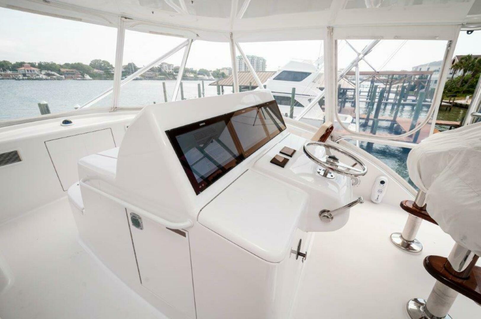 Hatteras-GT60 2016-KNOT on CALL Destin-Florida-United States-2016 Hatteras GT60  KNOT ON CALL  Helm-3748489 | Thumbnail