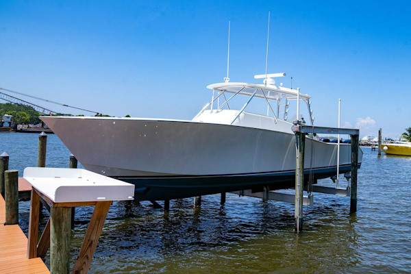 Custom Carolina-American Custom Yachts Walk Around 2009-La Condesa Stuart-Florida-United States-3745746