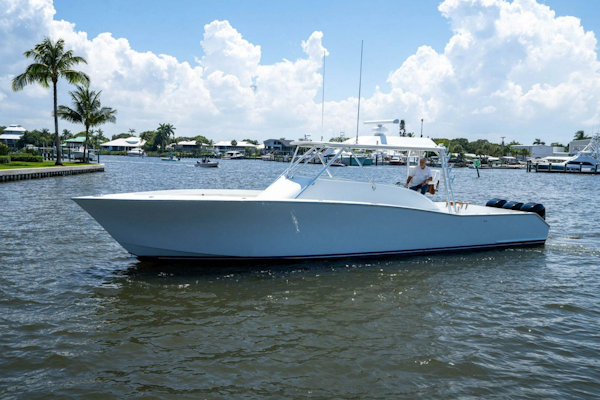Custom Carolina-American Custom Yachts Walk Around 2009-La Condesa Stuart-Florida-United States-3745709