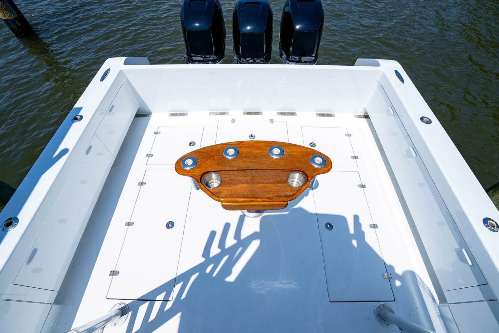 Custom Carolina-American Custom Yachts Walk Around 2009-La Condesa Stuart-Florida-United States-3745741 | Thumbnail