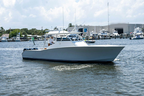 Custom Carolina-American Custom Yachts Walk Around 2009-La Condesa Stuart-Florida-United States-3745750
