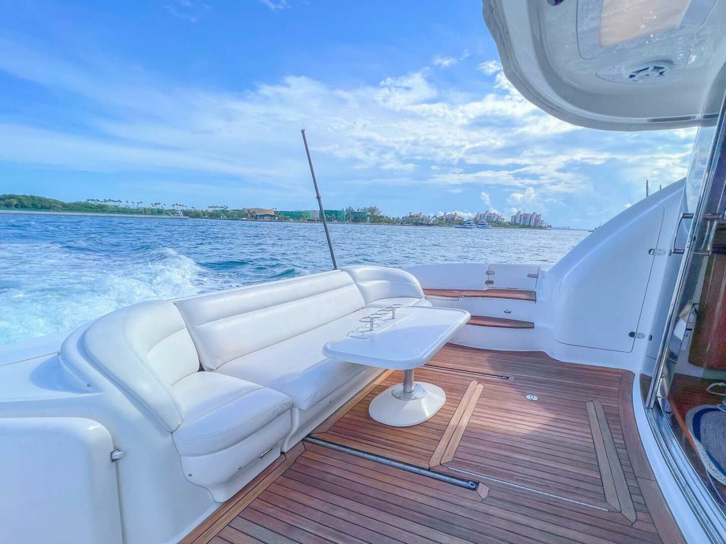 Sea Ray-680 Sun Sport 2003-Fairytale Miami Beach-Florida-United States-3751044 | Thumbnail