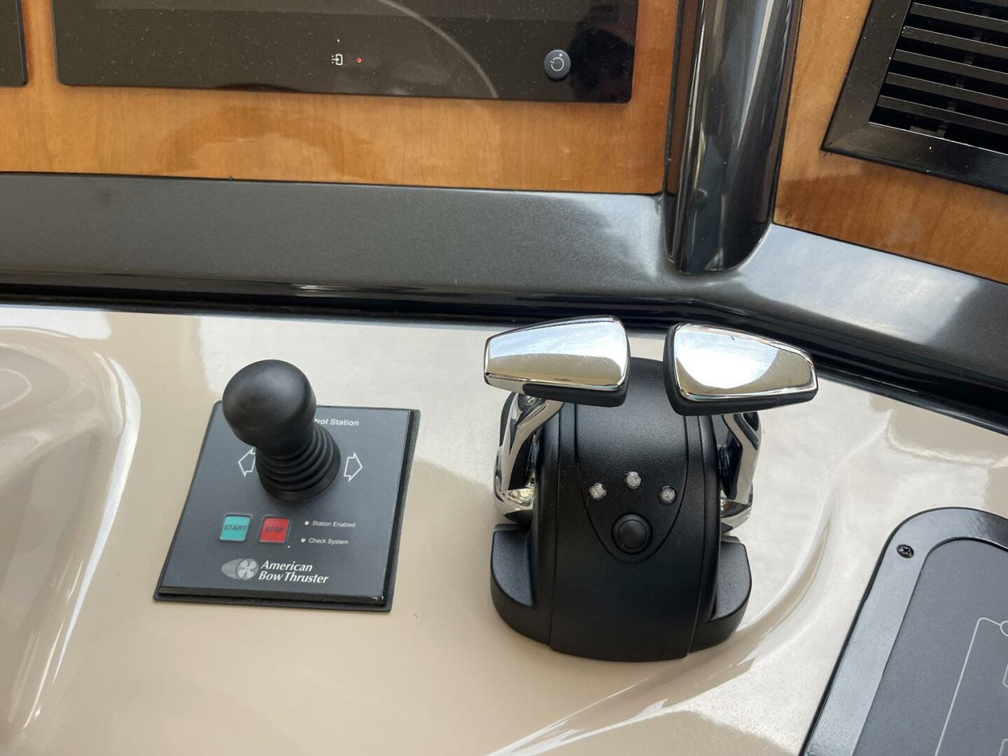 Sea Ray-680 Sun Sport 2003-Fairytale Miami Beach-Florida-United States-3862652 | Thumbnail