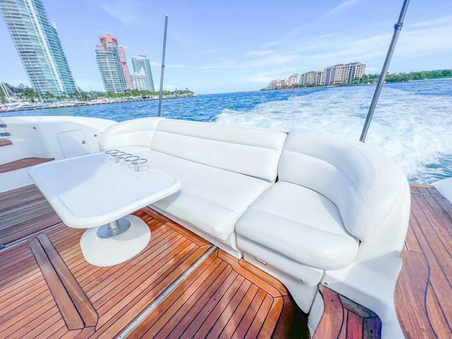 Sea Ray-680 Sun Sport 2003-Fairytale Miami Beach-Florida-United States-3751043 | Thumbnail