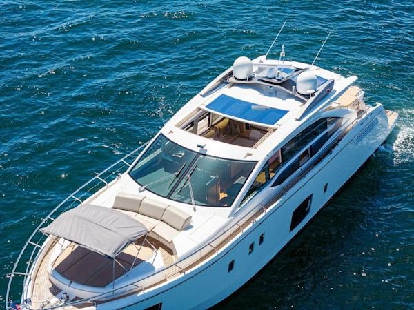 Absolute-64 2013-Blue Daksa North Miami Beach-Florida-United States-5693851
