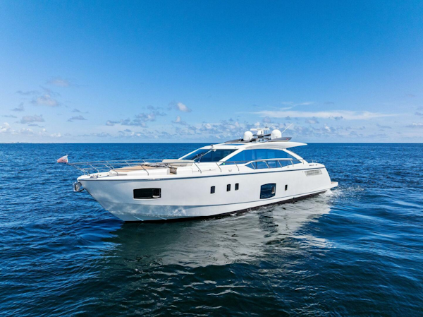 Absolute-64 2013-Blue Daksa North Miami Beach-Florida-United States-5693842