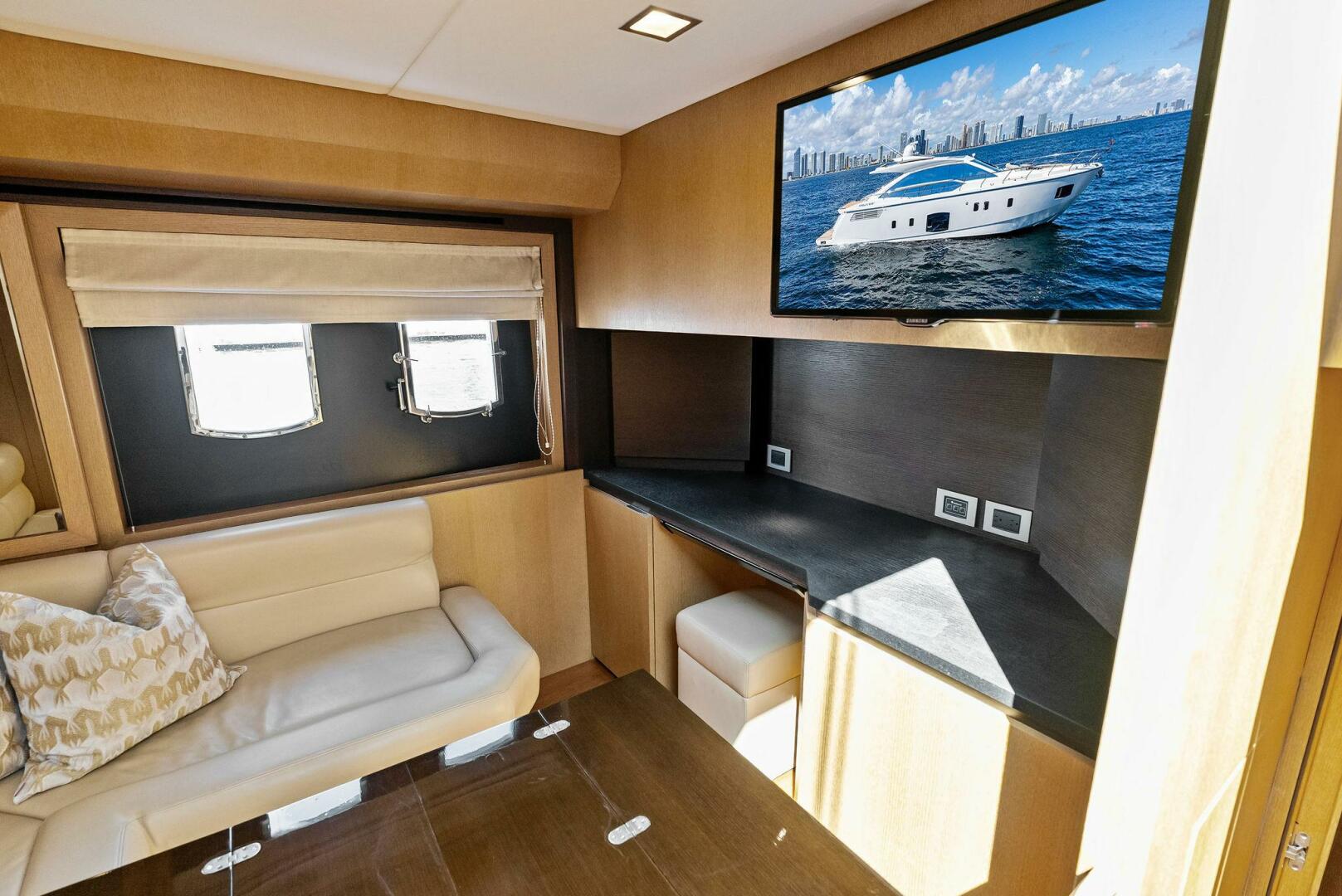 Absolute-64 2013-Blue Daksa North Miami Beach-Florida-United States-5693879 | Thumbnail