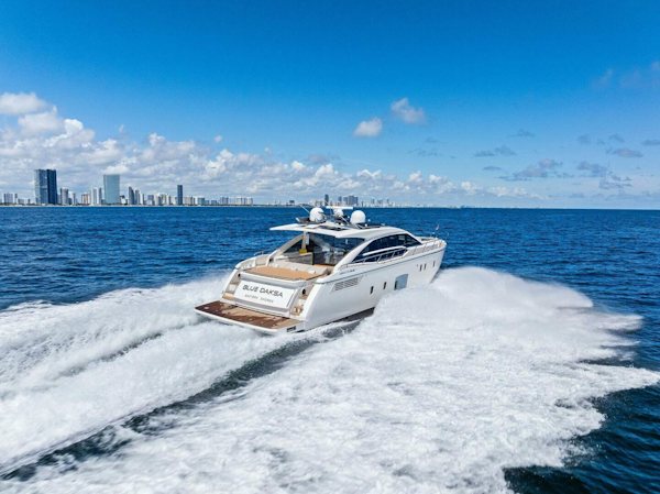 Absolute-64 2013-Blue Daksa North Miami Beach-Florida-United States-5693908