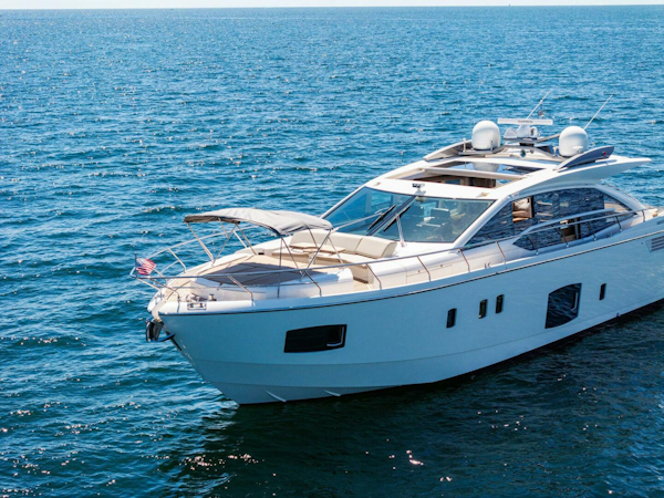 Absolute-64 2013-Blue Daksa North Miami Beach-Florida-United States-5693850