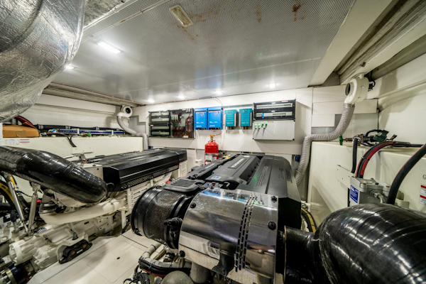 Galeon-640 FLY 2019 -Pompano Beach-Florida-United States-3806644