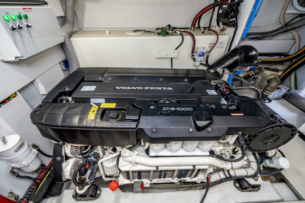 Galeon-640 FLY 2019 -Pompano Beach-Florida-United States-3806642