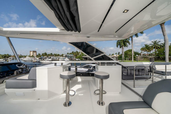 Galeon-640 FLY 2019 -Pompano Beach-Florida-United States-3806635