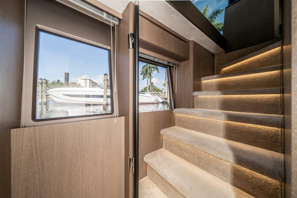 Galeon-640 FLY 2019 -Pompano Beach-Florida-United States-3806598