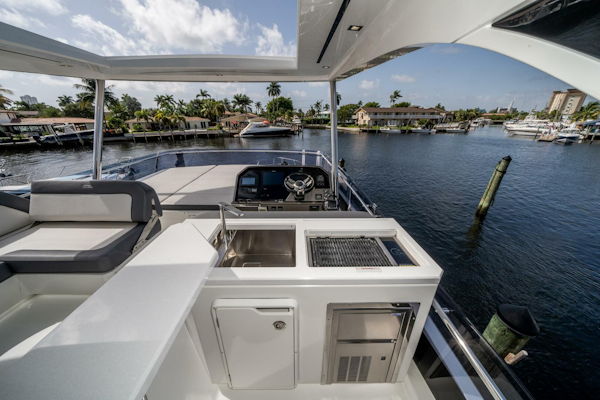 Galeon-640 FLY 2019 -Pompano Beach-Florida-United States-3806634